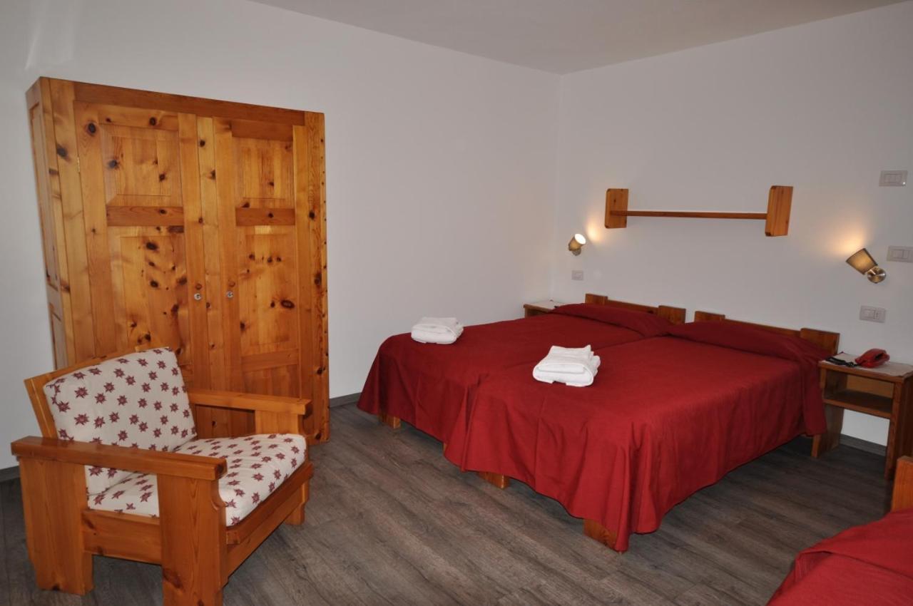 Meuble Albergo Dante Bormio Zewnętrze zdjęcie
