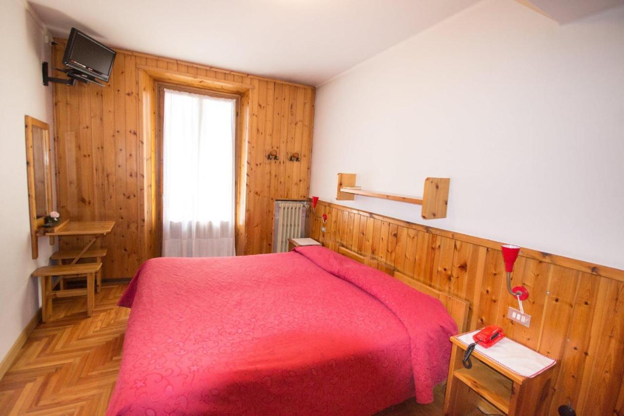 Meuble Albergo Dante Bormio Zewnętrze zdjęcie