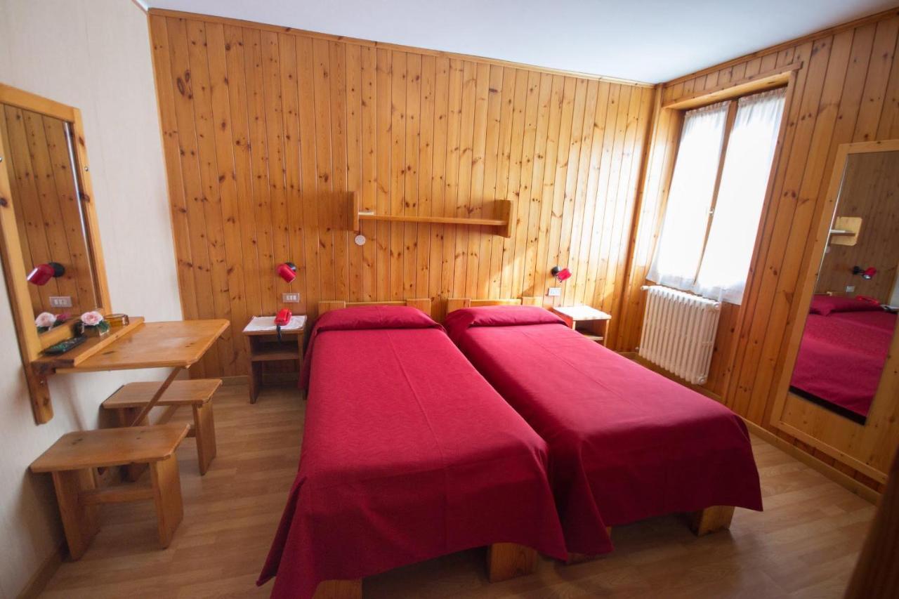 Meuble Albergo Dante Bormio Zewnętrze zdjęcie