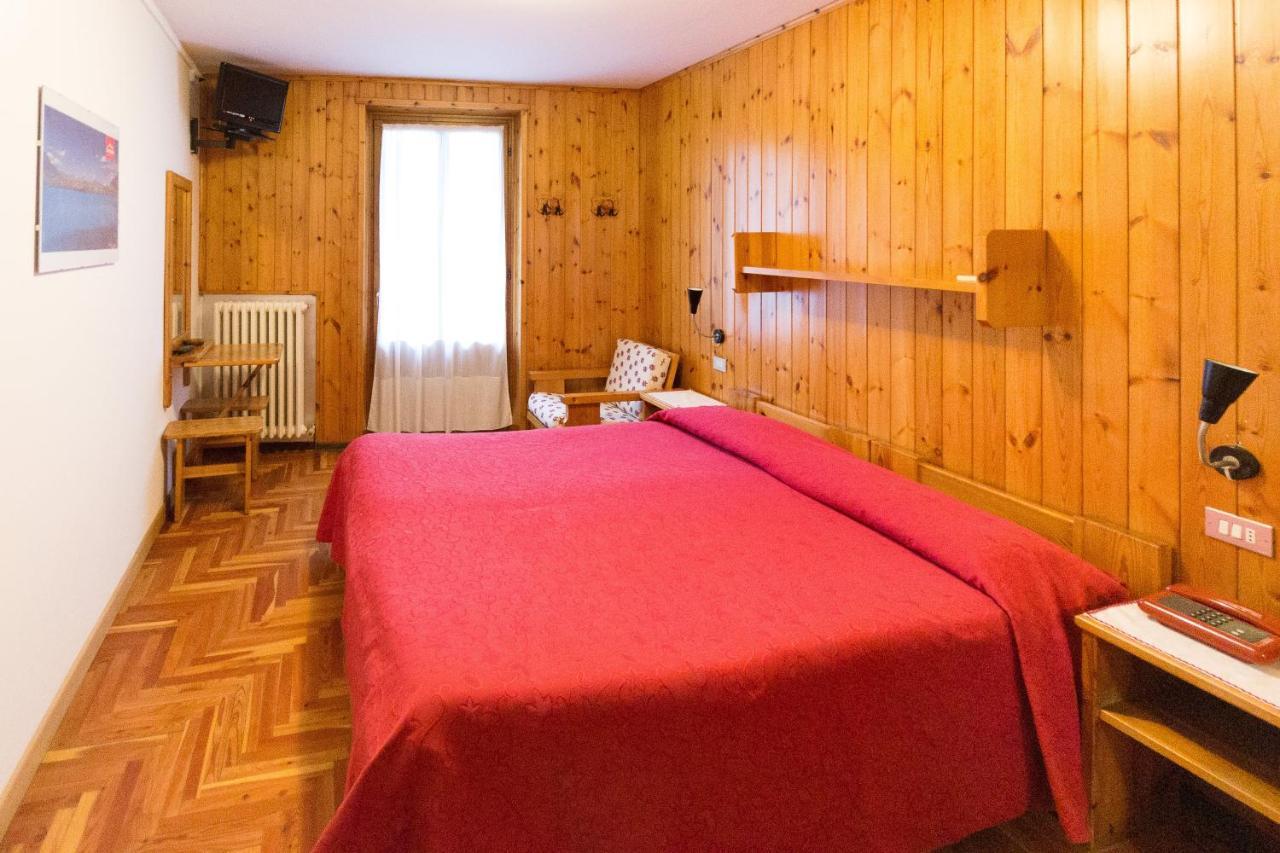 Meuble Albergo Dante Bormio Zewnętrze zdjęcie